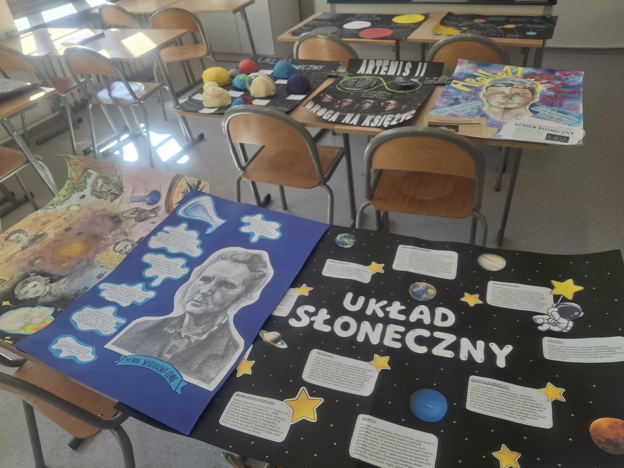 plakat na konkurs fizyczny