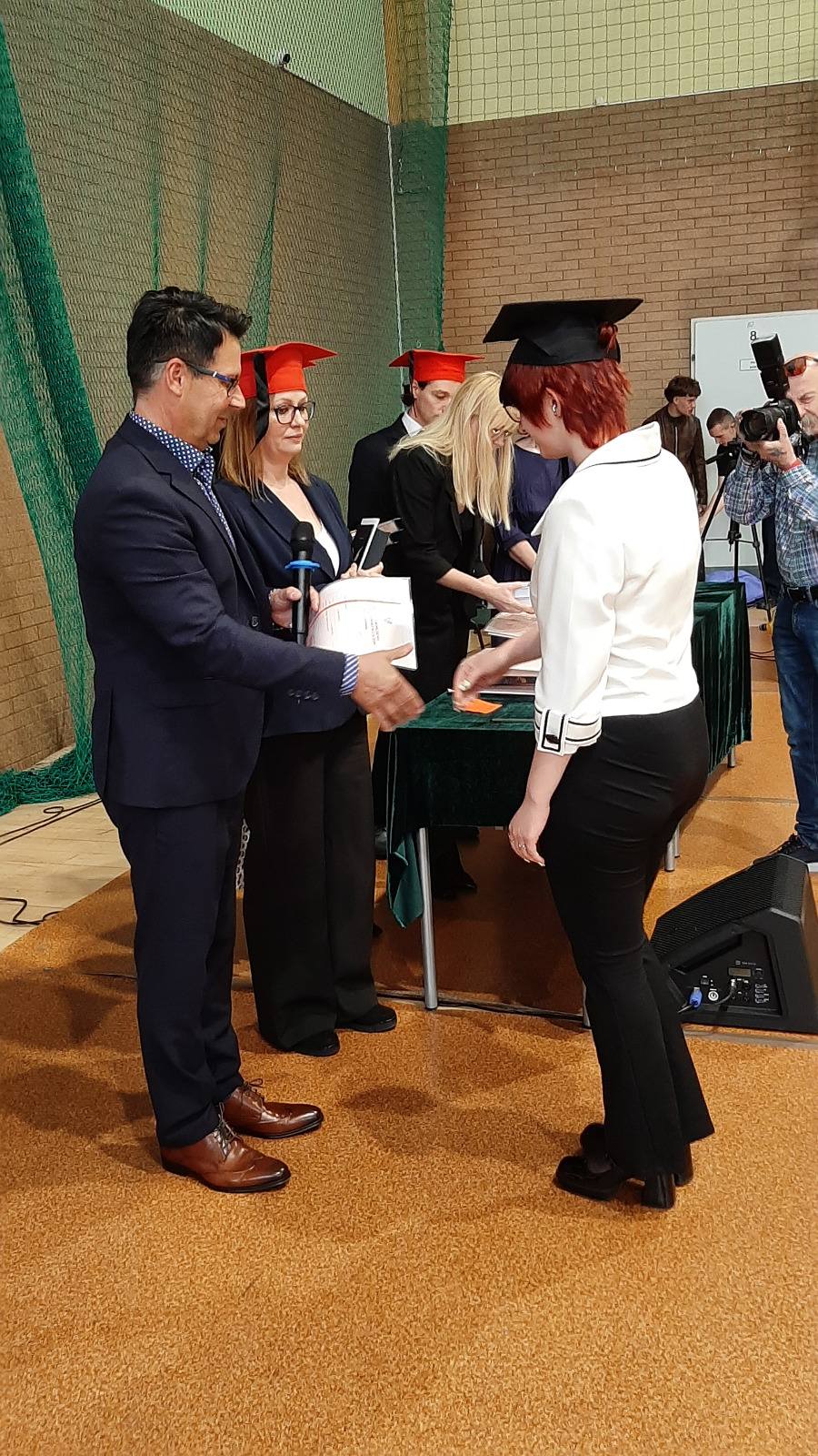 678935516 1586595653472055 6066614211882944253 n